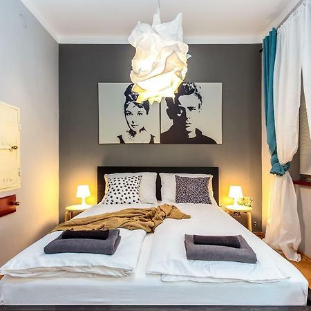 Apartment Dolac In Center Of Town Rijeka Exterior foto