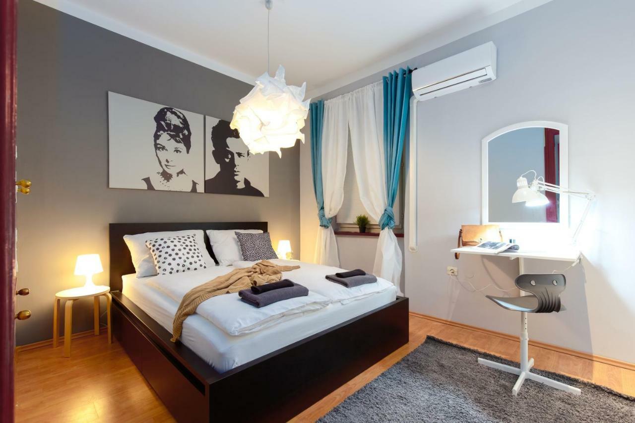 Apartment Dolac In Center Of Town Rijeka Exterior foto